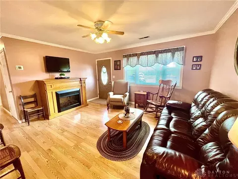 2523 Aberdeen Ct, Troy, OH 45373 photo 4