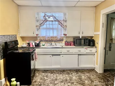 2065 Rustic Rd, Dayton, OH 45405 photo 9