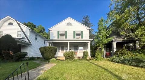 2065 Rustic Rd, Dayton, OH 45405 photo 2