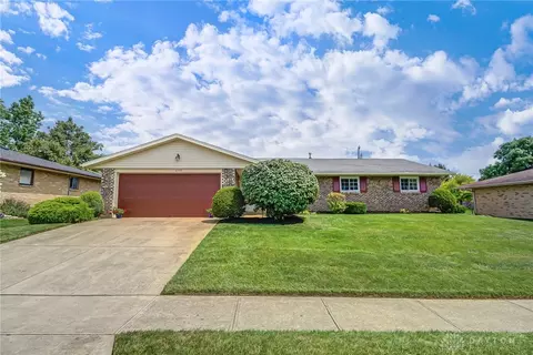 6148 Rosecrest Dr, Dayton, OH 45414
