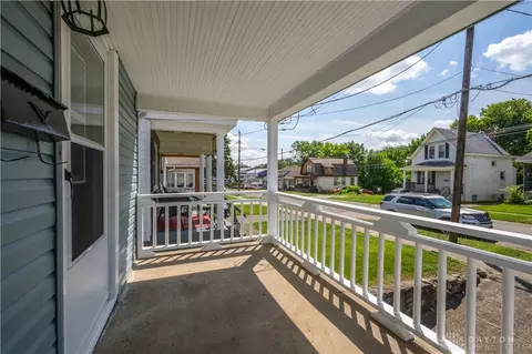 1622 De Armand Ave, Cincinnati, OH 45239 photo 2