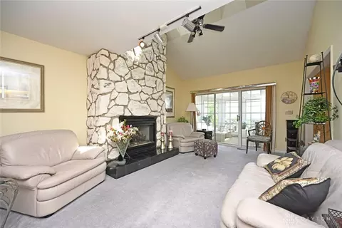 12148 Peak Dr, Cincinnati, OH 45246 photo 5