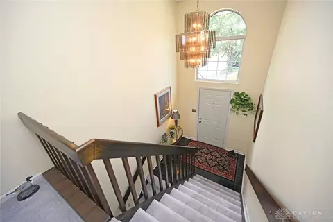12148 Peak Dr, Cincinnati, OH 45246 photo 3