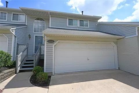 12148 Peak Dr, Cincinnati, OH 45246 photo 2
