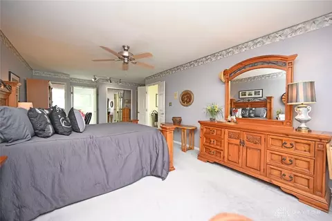 12148 Peak Dr, Cincinnati, OH 45246 photo 24