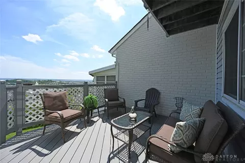 12148 Peak Dr, Cincinnati, OH 45246 photo 18