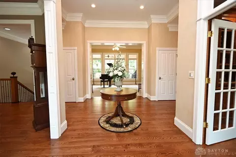 895 Sanctuary Ln, Maineville, OH 45039 photo 4
