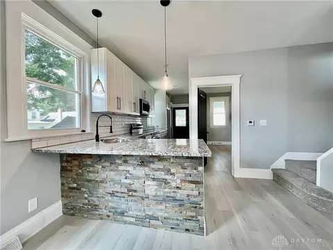 6825 Grace Ave, Cincinnati, OH 45239 photo 8