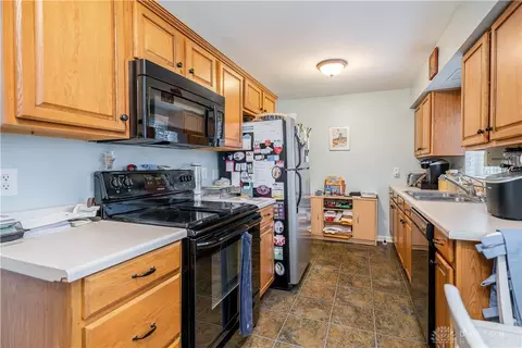 4013 Maricarr Dr, Kettering, OH 45429 photo 17
