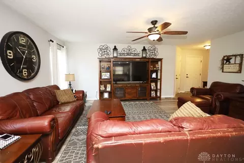 635 Thornton Dr, Morrow, OH 45152 photo 2