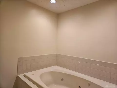 1780 Fox Ridge Dr, Springfield, OH 45503 photo 14