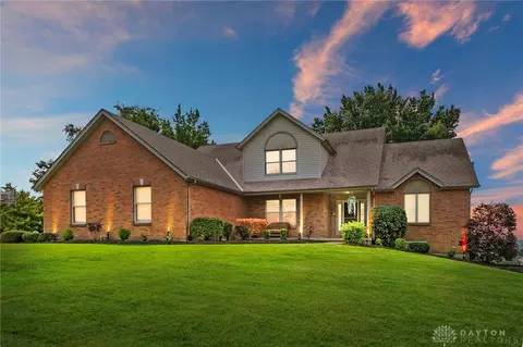7 Amanda Ct, Hamilton, OH 45013