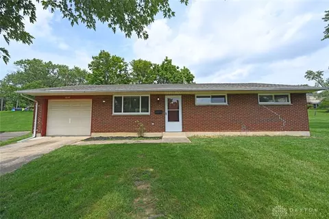 11872 Algiers Dr, Cincinnati, OH 45246