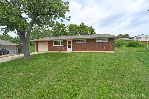 11872 Algiers Dr, Cincinnati, OH 45246 photo 2