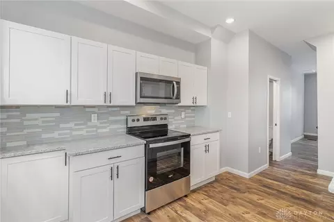 809 Ridgeway Ave, Cincinnati, OH 45229 photo 13
