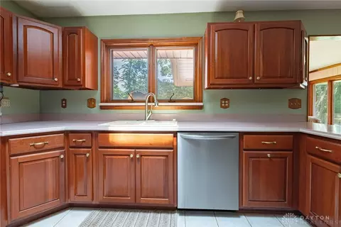 321 Locust, Kettering, OH 45429 photo 9