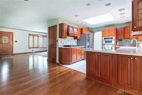 321 Locust, Kettering, OH 45429 photo 6