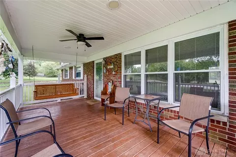 5909 Dayton Springfield Rd, Springfield, OH 45502 photo 4