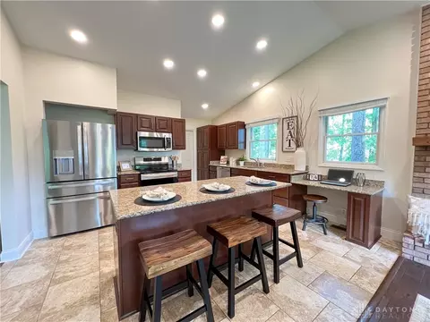 8631 Pondridge Dr, Maineville, OH 45039 photo 7