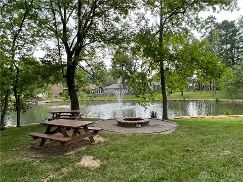 8631 Pondridge Dr, Maineville, OH 45039 photo 22