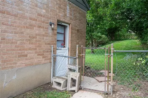 2763 Pickmeier Ln, Cincinnati, OH 45211 photo 23