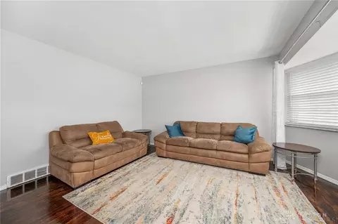 2763 Pickmeier Ln, Cincinnati, OH 45211 photo 14