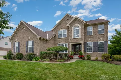 5479 Rentschler Estates Dr, Hamilton, OH 45011
