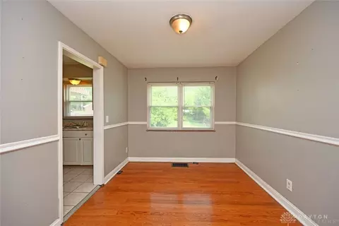7862 Seward Ave, Cincinnati, OH 45231 photo 8
