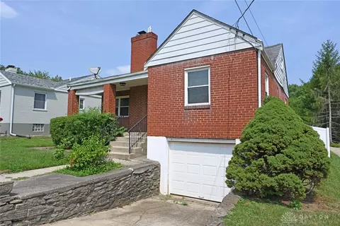 7862 Seward Ave, Cincinnati, OH 45231 photo 3