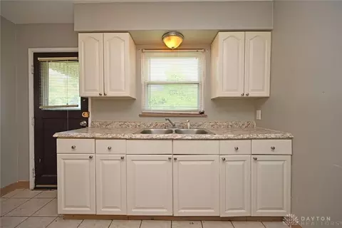7862 Seward Ave, Cincinnati, OH 45231 photo 13