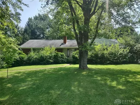 534 Sheffield Dr, Springfield, OH 45506 photo 3