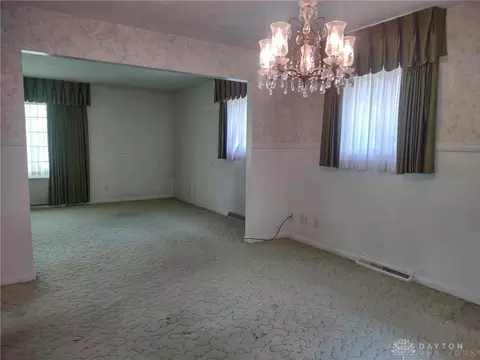 534 Sheffield Dr, Springfield, OH 45506 photo 15