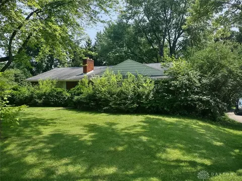 534 Sheffield Dr, Springfield, OH 45506