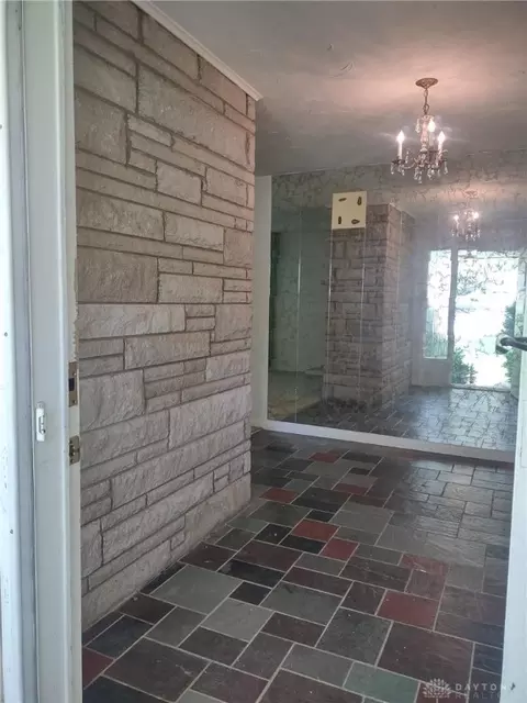 534 Sheffield Dr, Springfield, OH 45506 photo 6