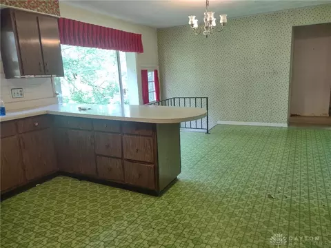 534 Sheffield Dr, Springfield, OH 45506 photo 17