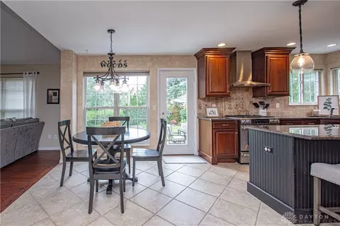 1585 Gatekeeper Way, Centerville, OH 45458 photo 8