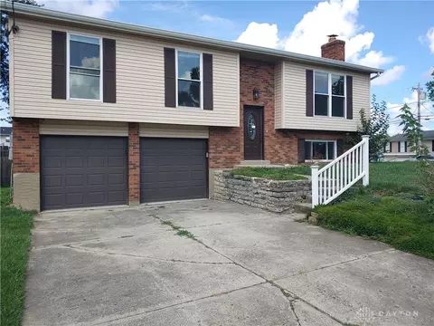 219 River Oaks Ct, Cincinnati, OH 45238