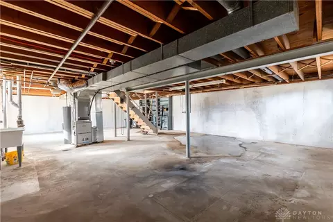 5887 Ropes Dr, Cincinnati, OH 45244 photo 41