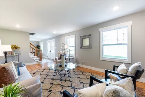 5887 Ropes Dr, Cincinnati, OH 45244 photo 7