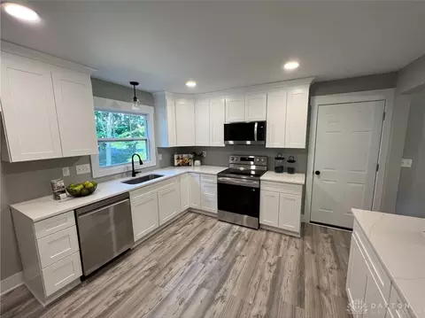 5887 Ropes Dr, Cincinnati, OH 45244 photo 47