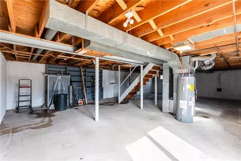 5887 Ropes Dr, Cincinnati, OH 45244 photo 42