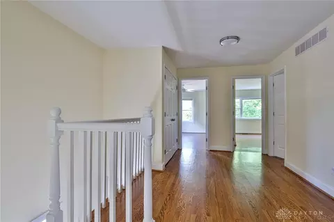612 Oak Ave, Cincinnati, OH 45215 photo 24