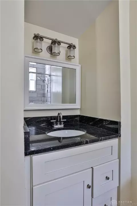 612 Oak Ave, Cincinnati, OH 45215 photo 36