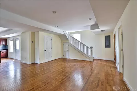 612 Oak Ave, Cincinnati, OH 45215 photo 7