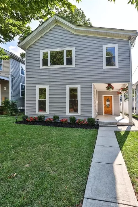 612 Oak Ave, Cincinnati, OH 45215 photo 2