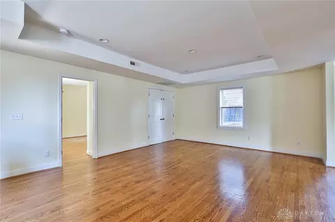612 Oak Ave, Cincinnati, OH 45215 photo 8