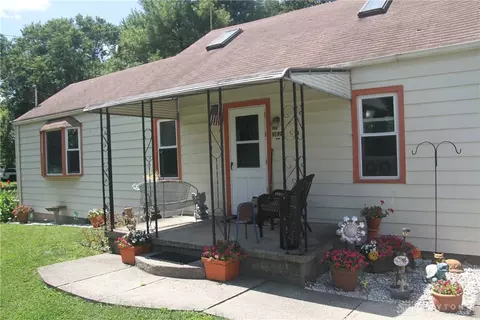 3827 View St, Cincinnati, OH 45244 photo 2