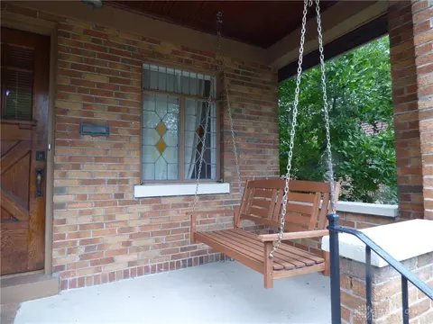3323 De Forest Dr, Cincinnati, OH 45209 photo 4