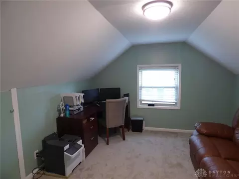 3323 De Forest Dr, Cincinnati, OH 45209 photo 24