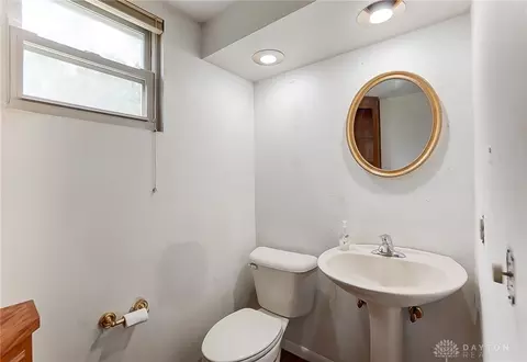 2352 Derr Rd, Springfield, OH 45503 photo 27